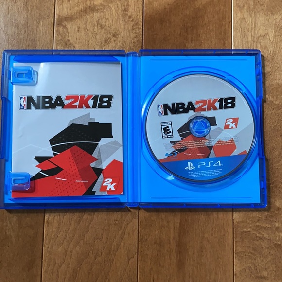 NBA 2K18 PS4 Game - Picture 3 of 5